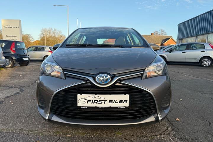 undefined Toyota Yaris fra 2016