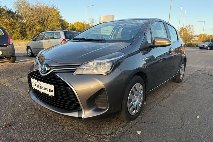 undefined Toyota Yaris fra 2016