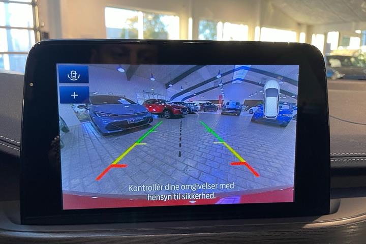 Rød Ford Focus fra 2019