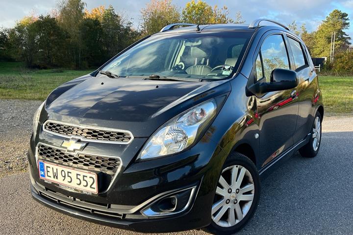 Sort Chevrolet Spark fra 2014