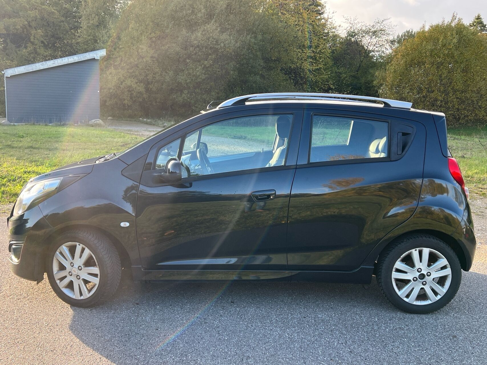 Sort Chevrolet Spark fra 2014