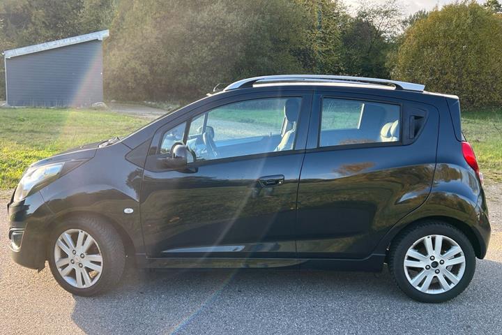 Sort Chevrolet Spark fra 2014
