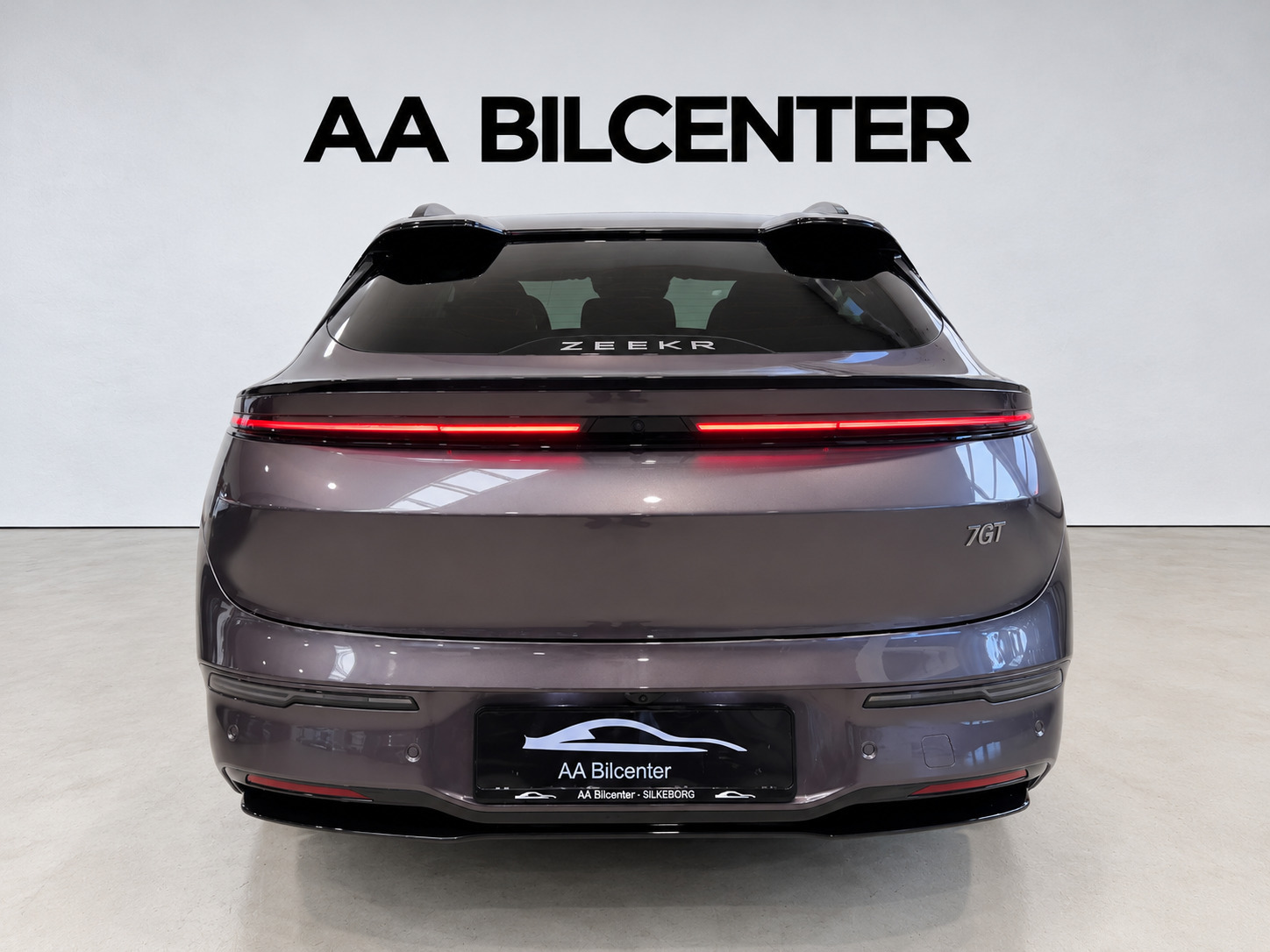Lilla Zeekr 7GT fra 2026