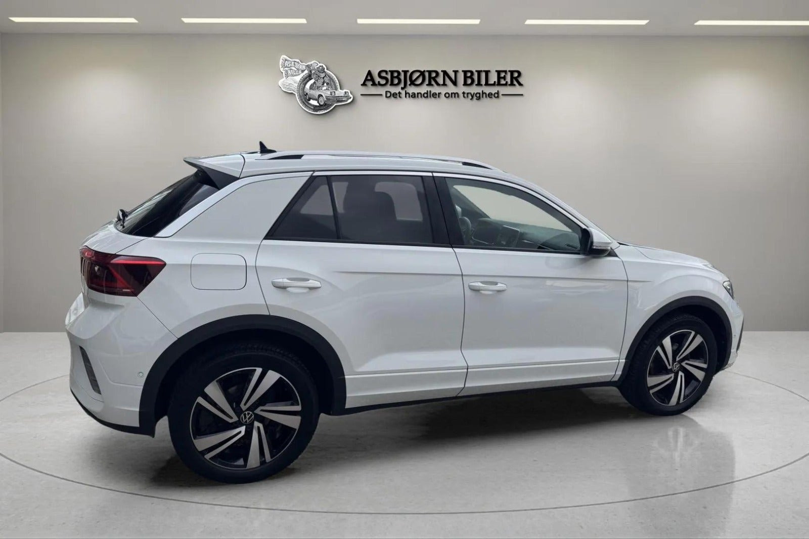 Hvid VW T-Roc fra 2022