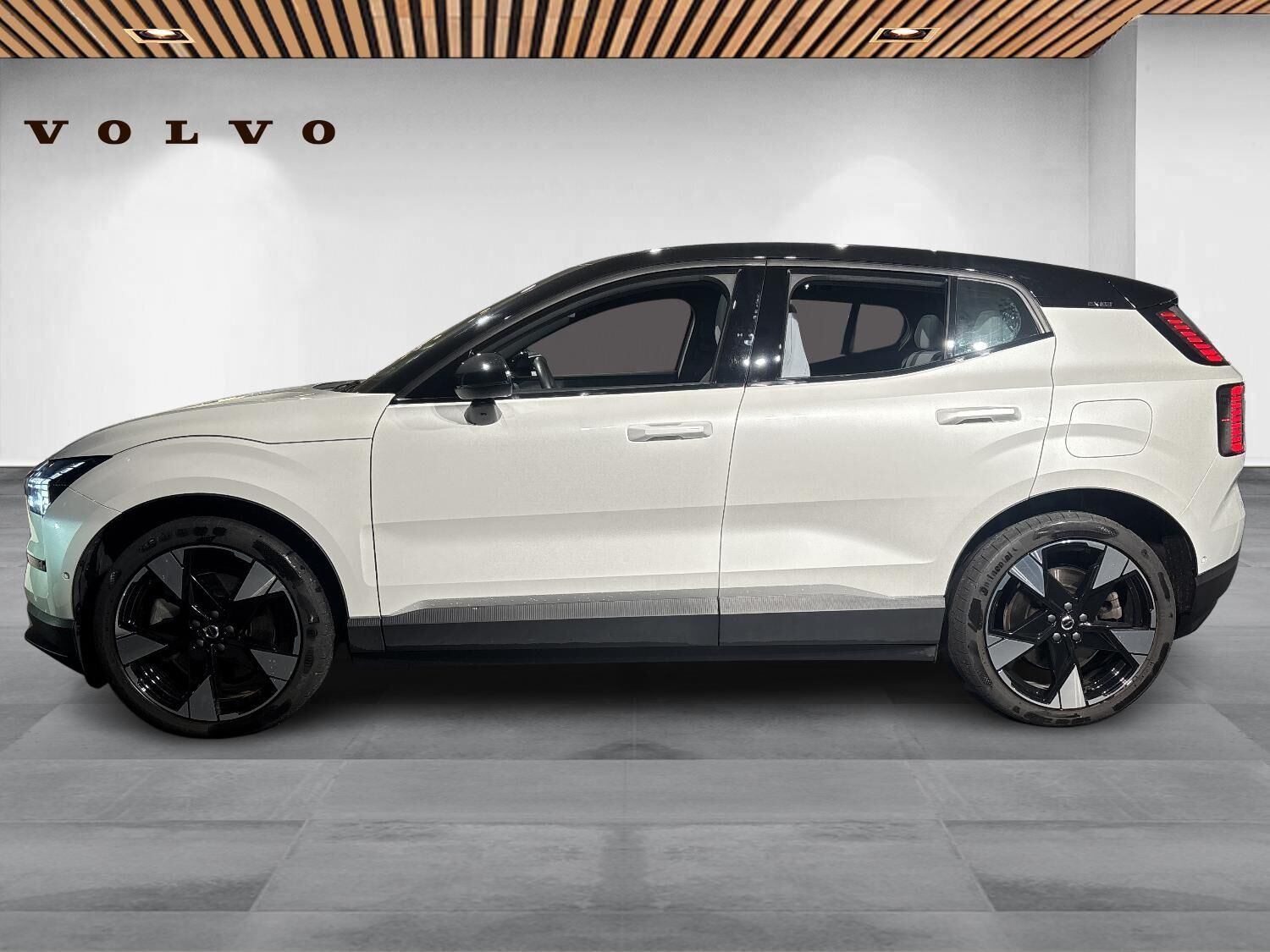 Hvid Volvo EX30 fra 2024