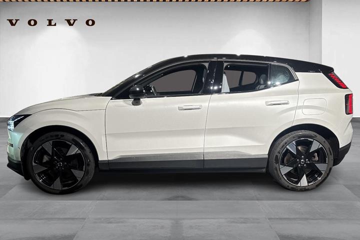 Hvid Volvo EX30 fra 2024