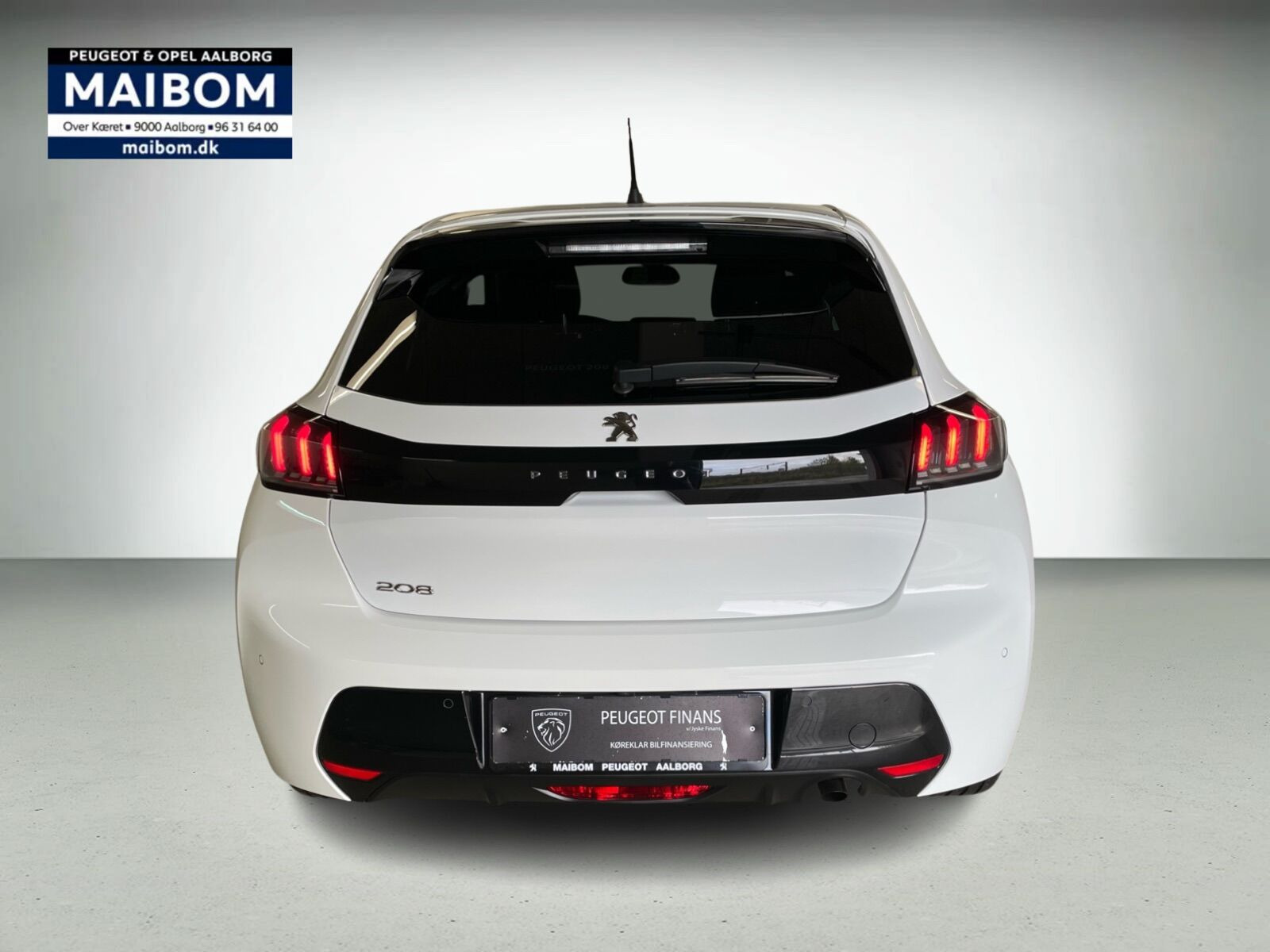 Hvid Peugeot 208 fra 2021