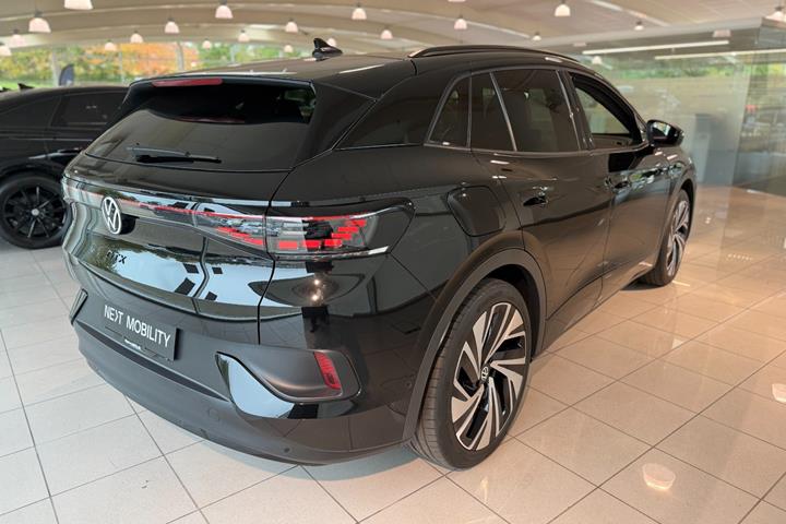 Sort VW ID.4 fra 2023