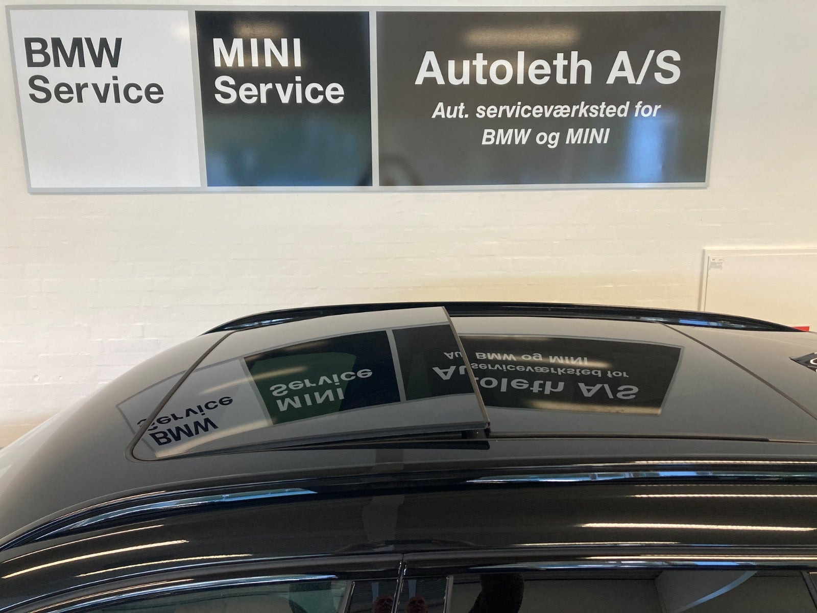 Sort BMW iX1 fra 2025