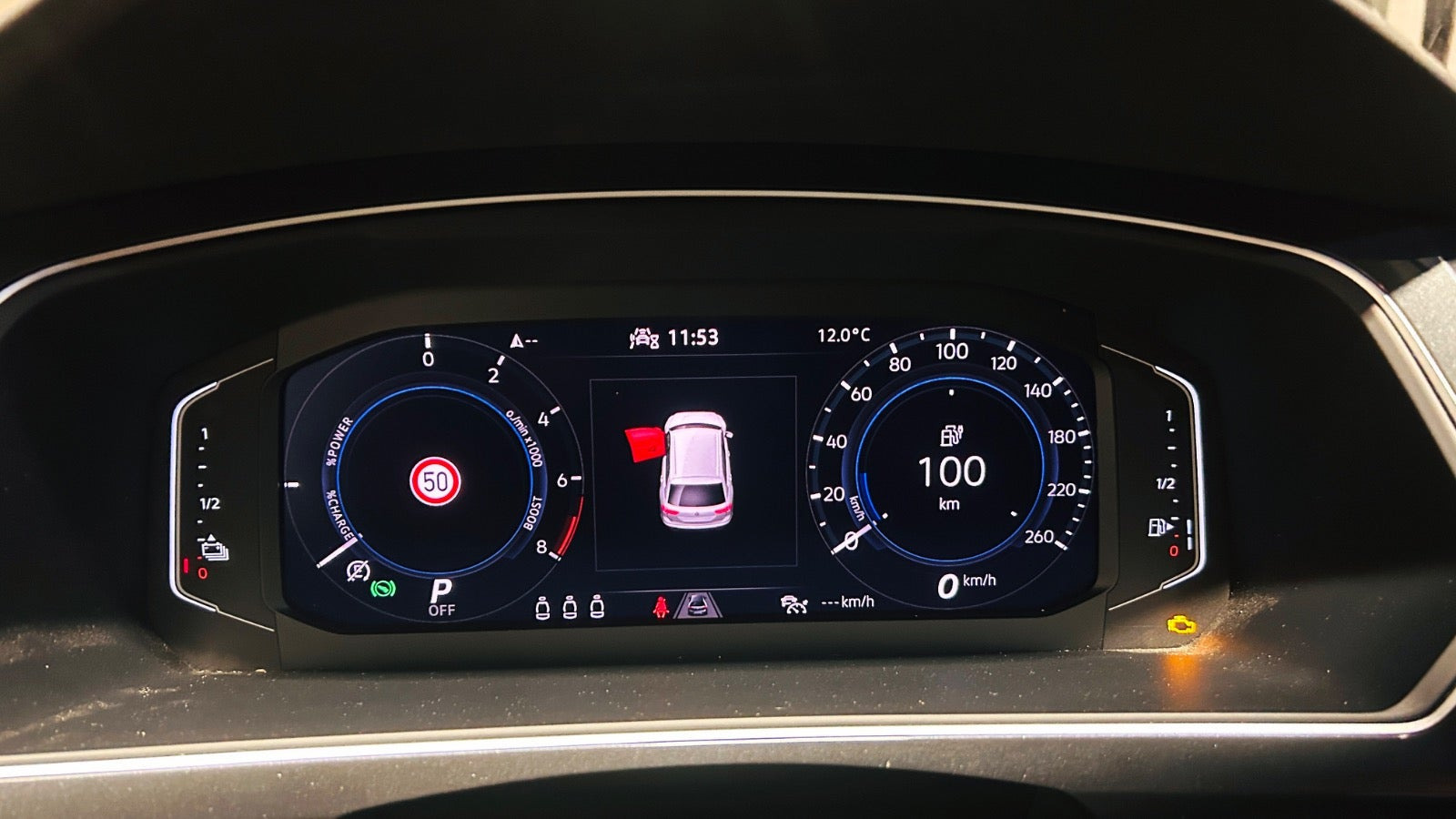 Hvid VW Tiguan fra 2021