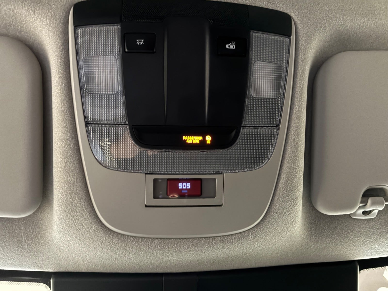 Sølv Kia Niro fra 2023