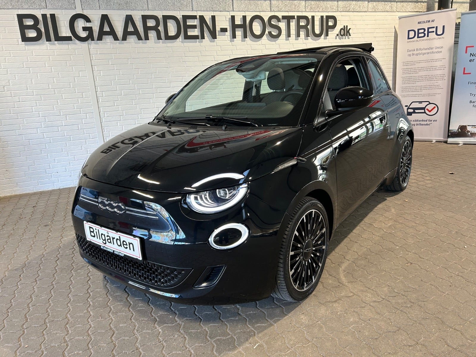 Fiat 500e 42 Icon Cabrio