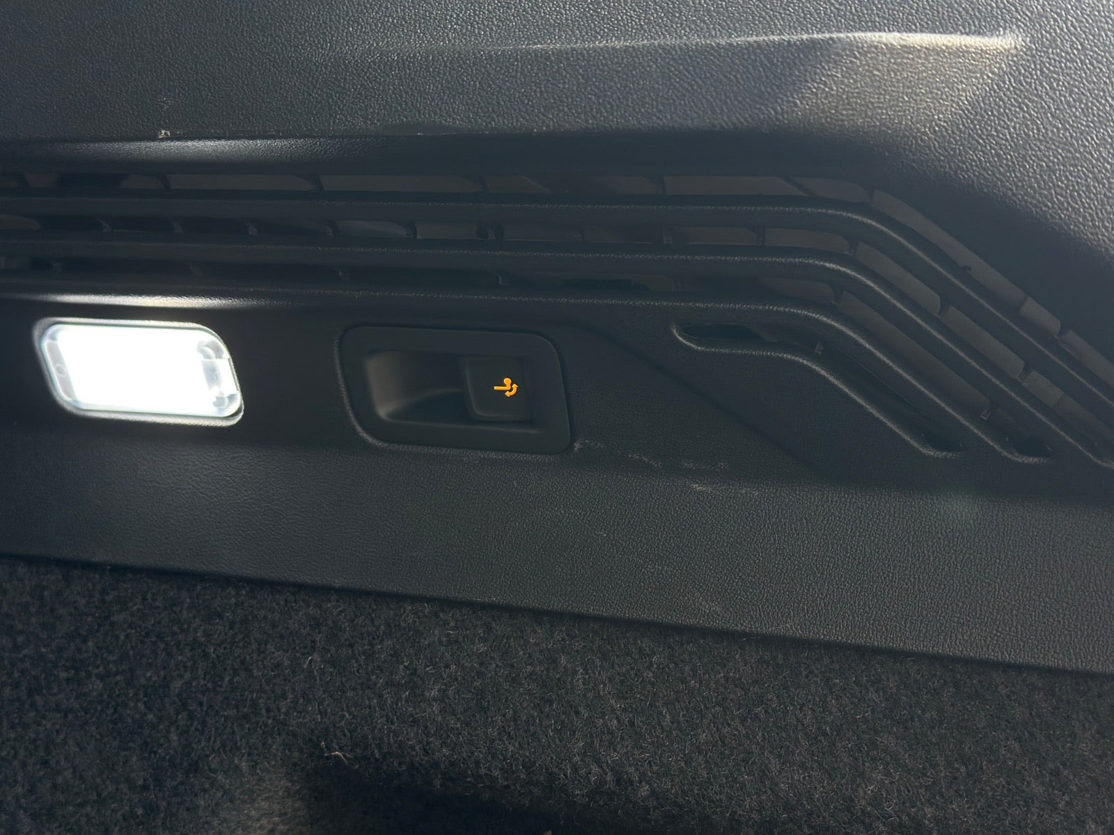 Hvid VW ID.5 fra 2025
