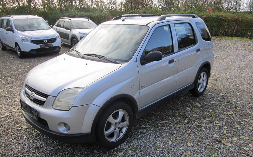 Suzuki Ignis 1,3 94HK 5d