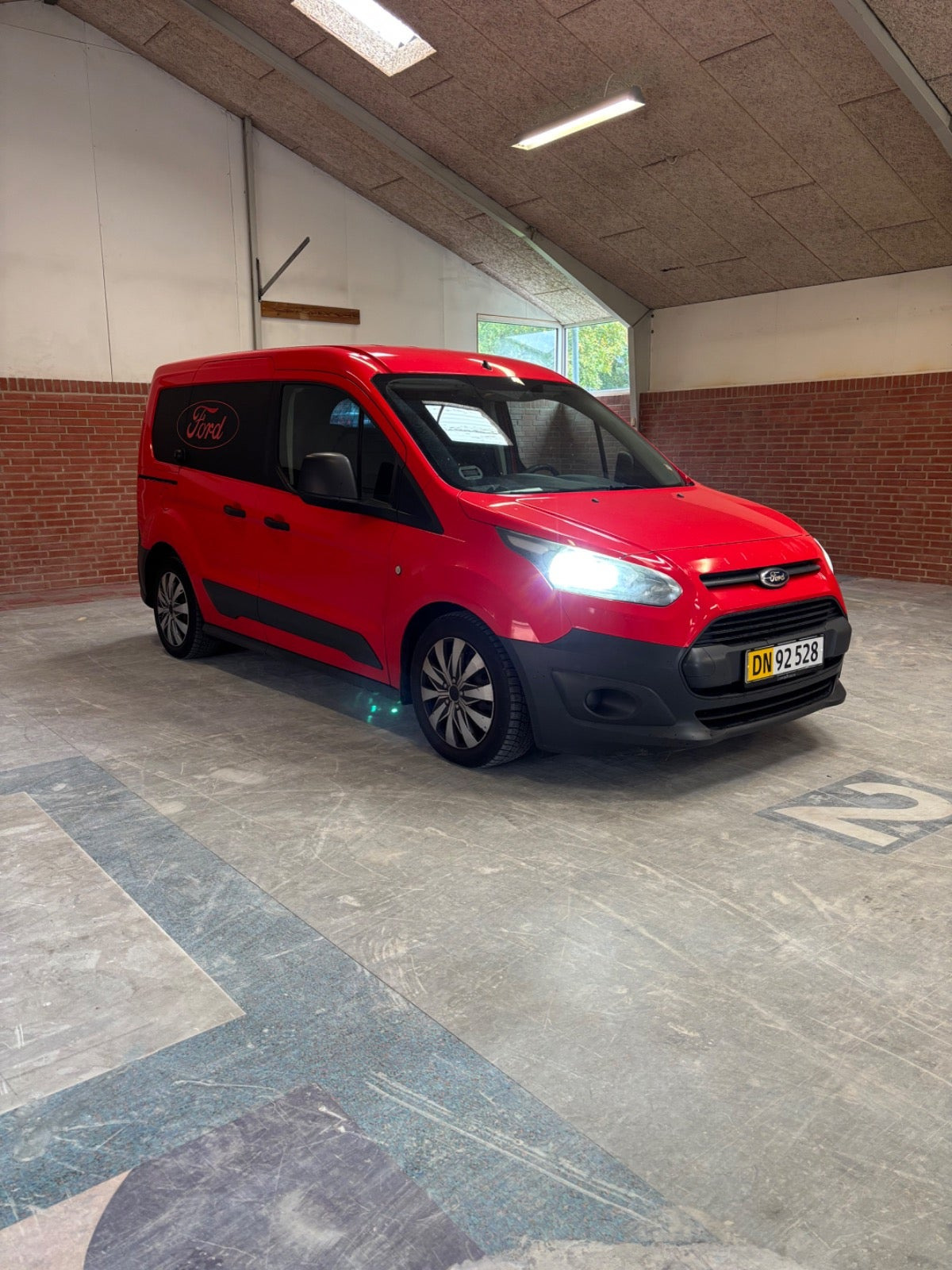 undefined Ford Transit Connect fra 2014