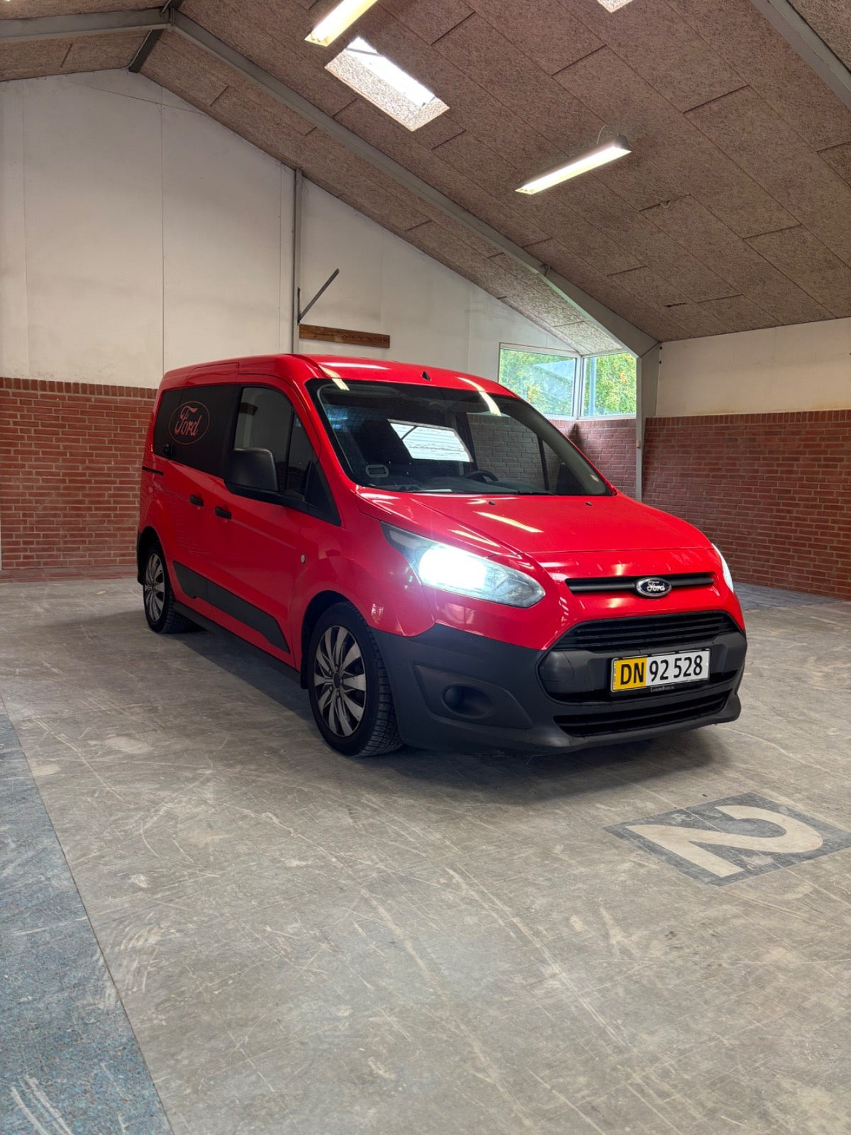 undefined Ford Transit Connect fra 2014