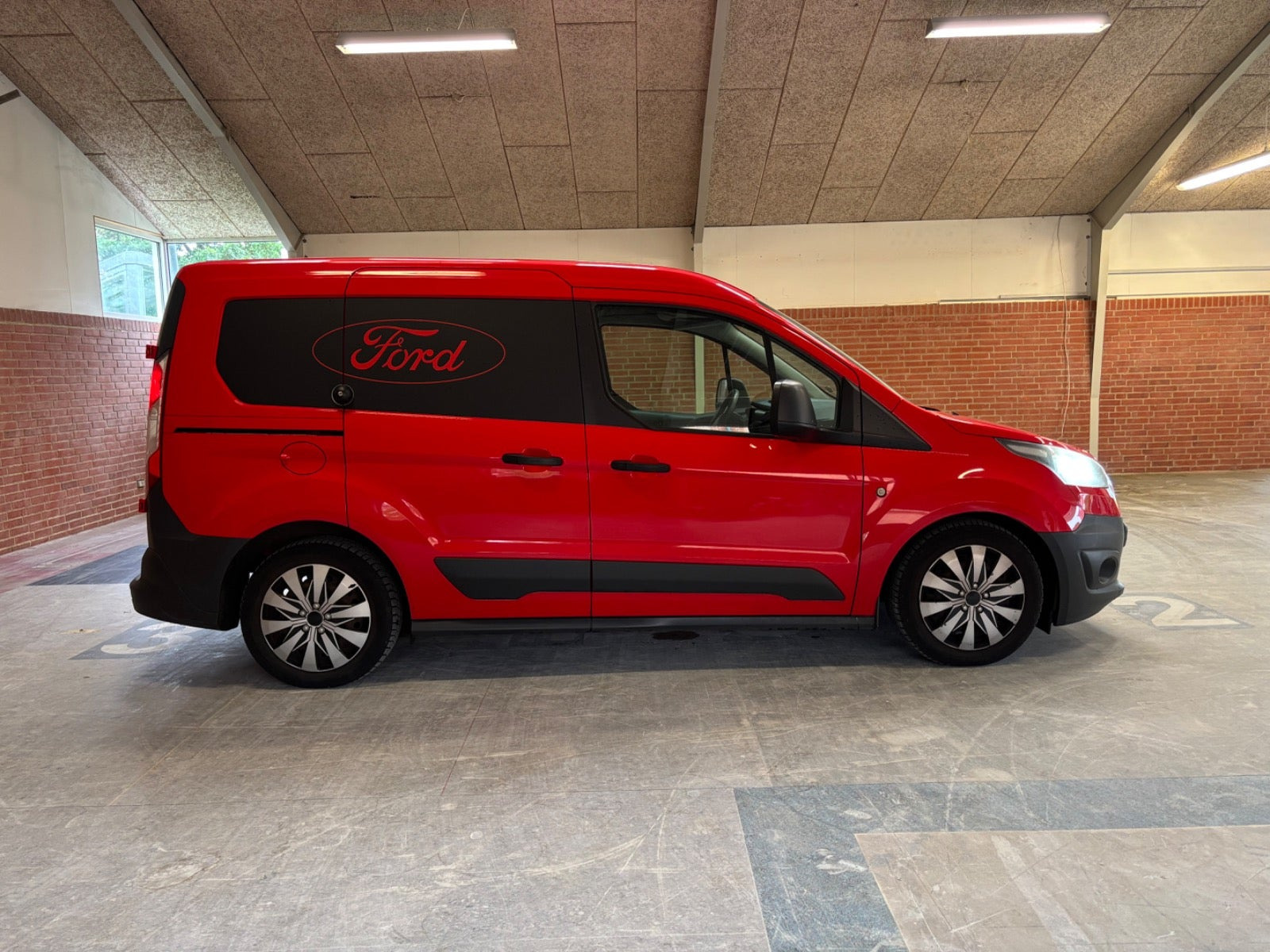 undefined Ford Transit Connect fra 2014