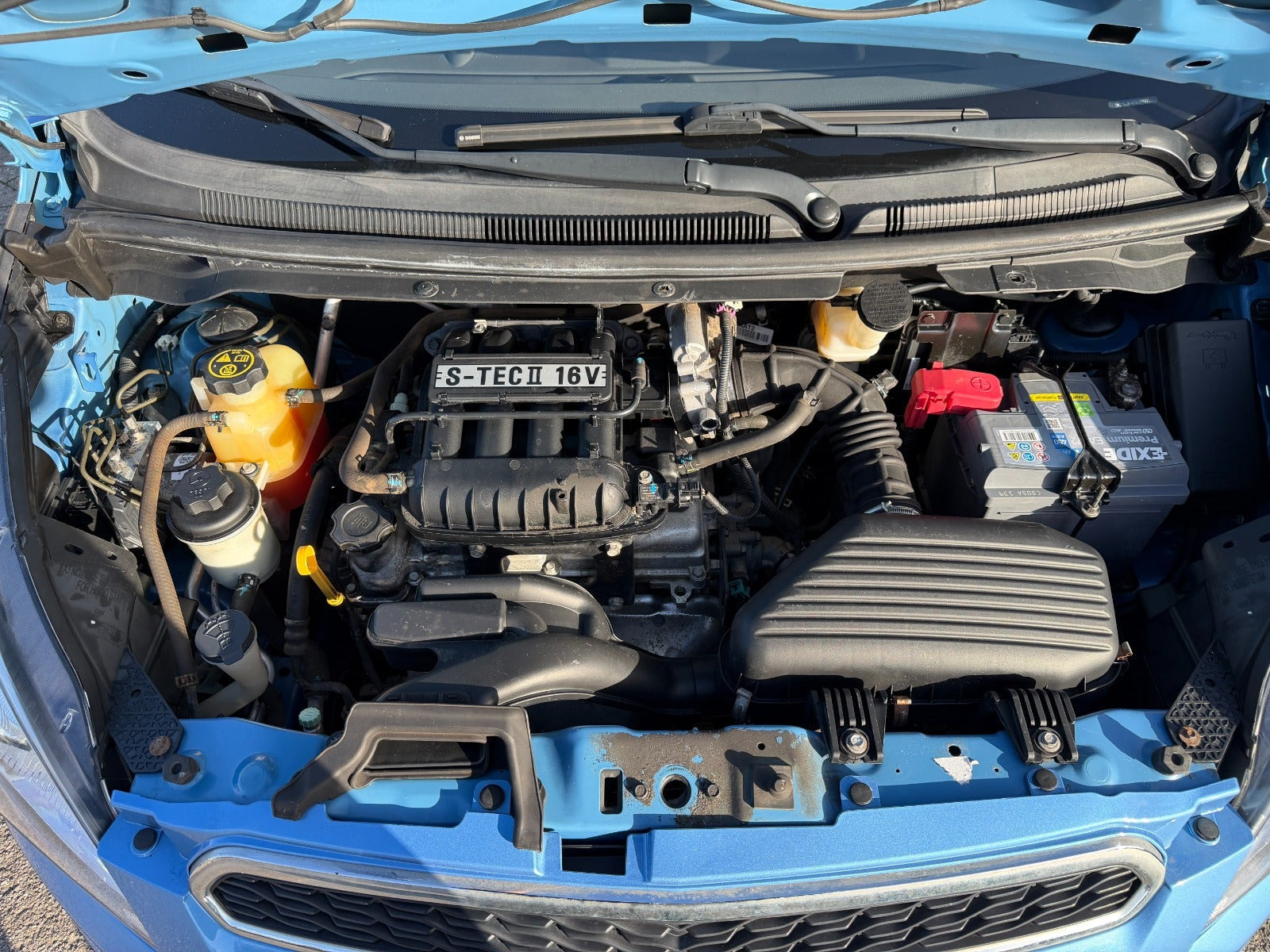 Blå Chevrolet Spark fra 2014
