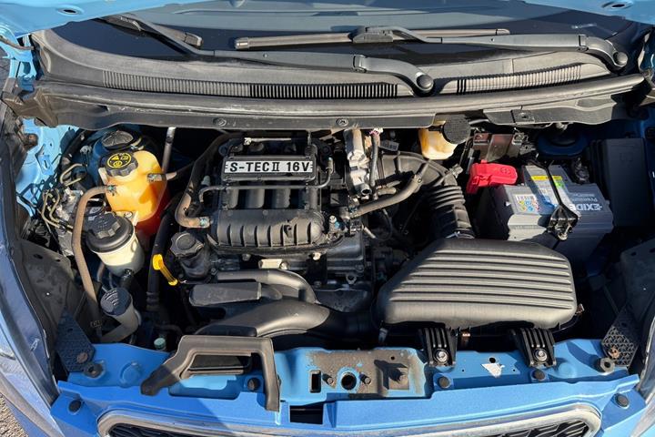 Blå Chevrolet Spark fra 2014