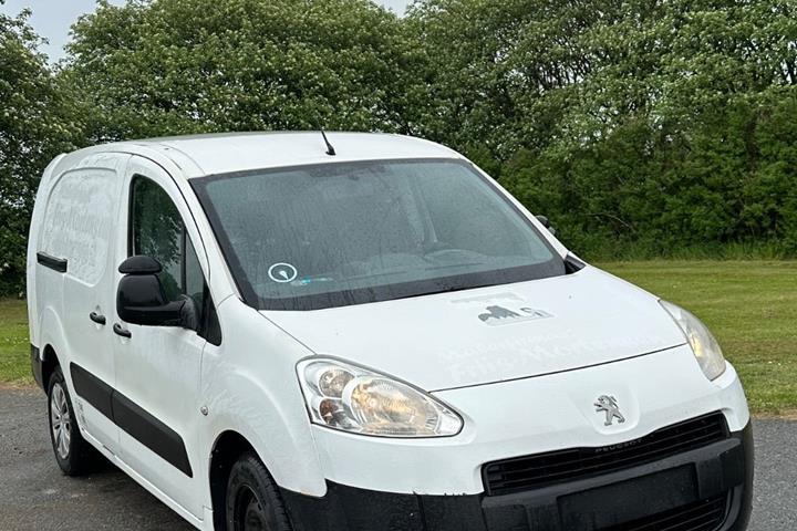undefined Peugeot Partner fra 2012