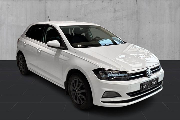 Gul VW Polo fra 2020