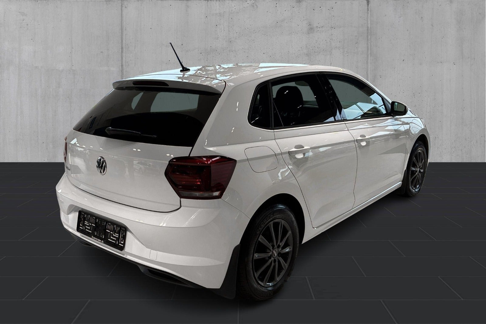 Gul VW Polo fra 2020