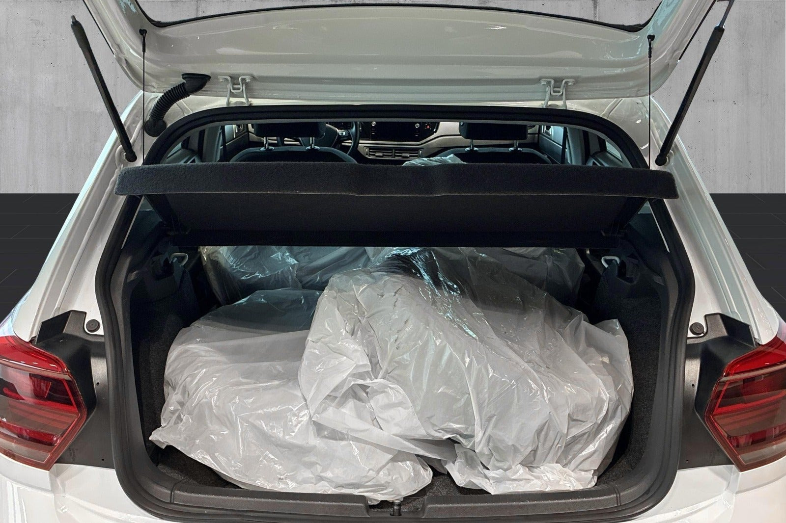 Gul VW Polo fra 2020