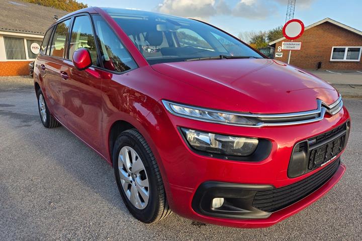 Rød Citroën Grand C4 Picasso fra 2017