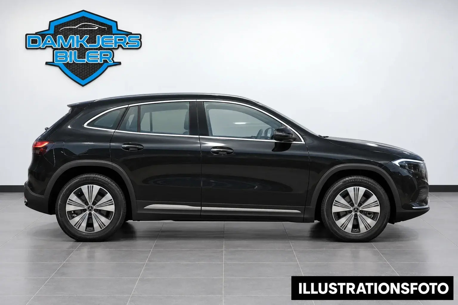 Sort Mercedes EQA250+ fra 2024