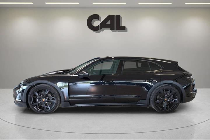 Sort Porsche Taycan 4 Cross Turismo Performance+ fra 2021
