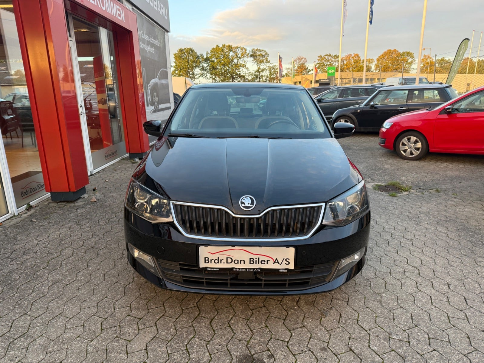 Sort Skoda Fabia fra 2015
