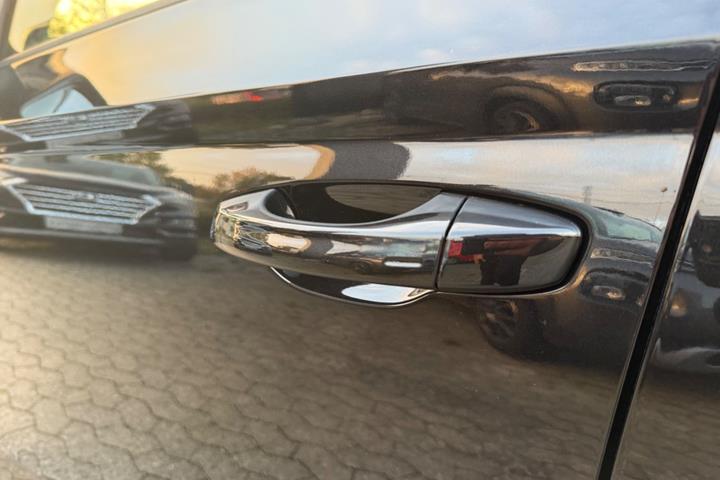 Sort Skoda Fabia fra 2015