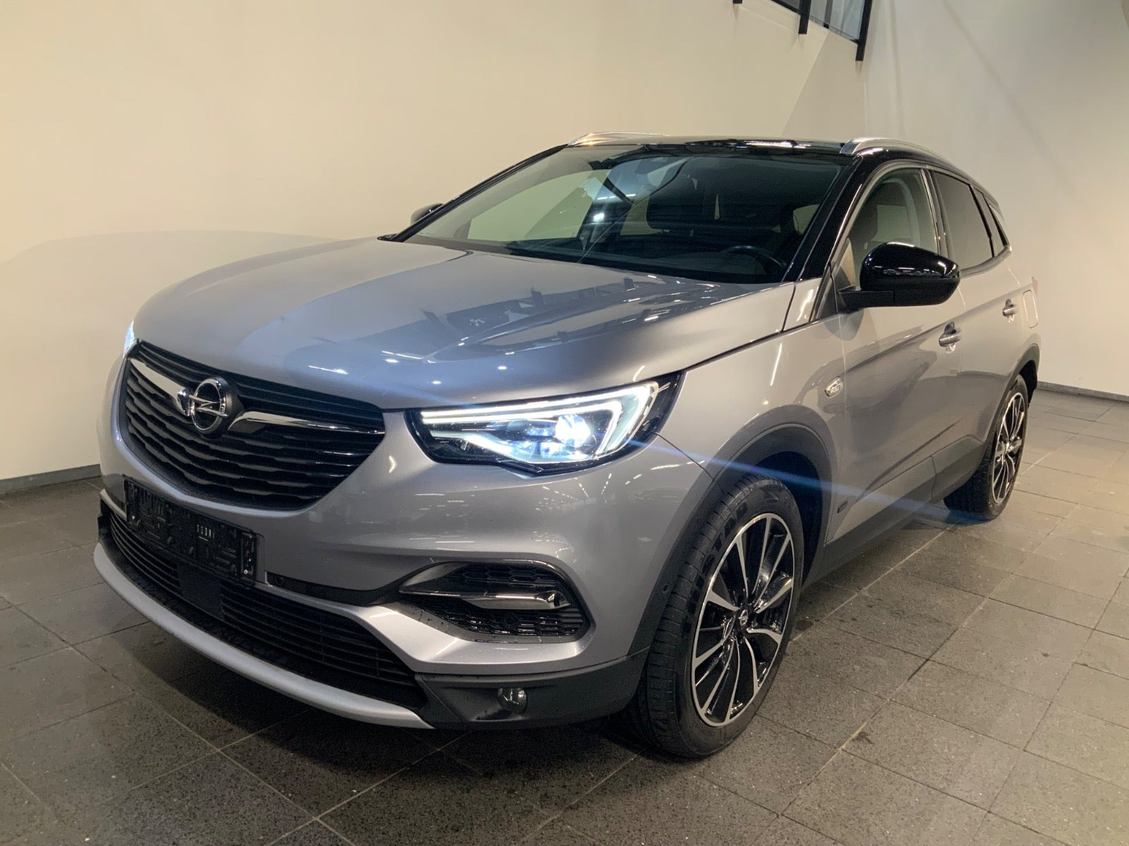 Opel Grandland X 1,6 Hybrid Cosmo Prestige aut.