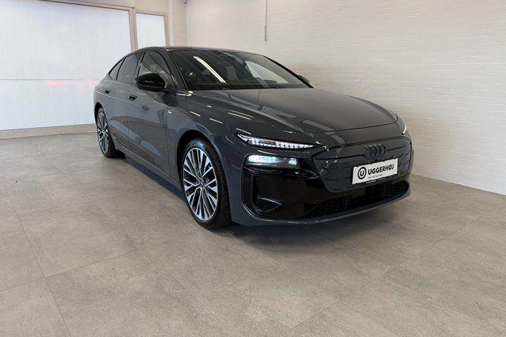 Grå Audi A6 e-tron fra 2025