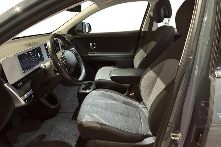 Beige Hyundai Ioniq 5 fra 2021