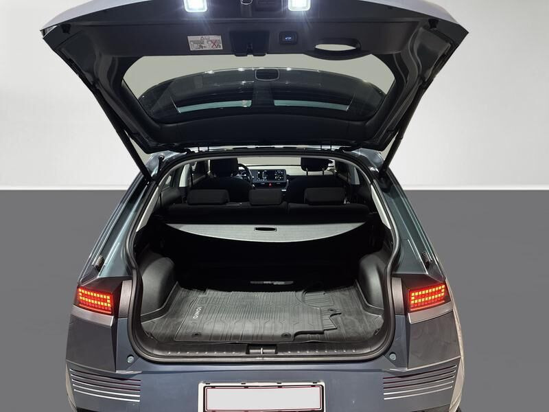 Beige Hyundai Ioniq 5 fra 2021