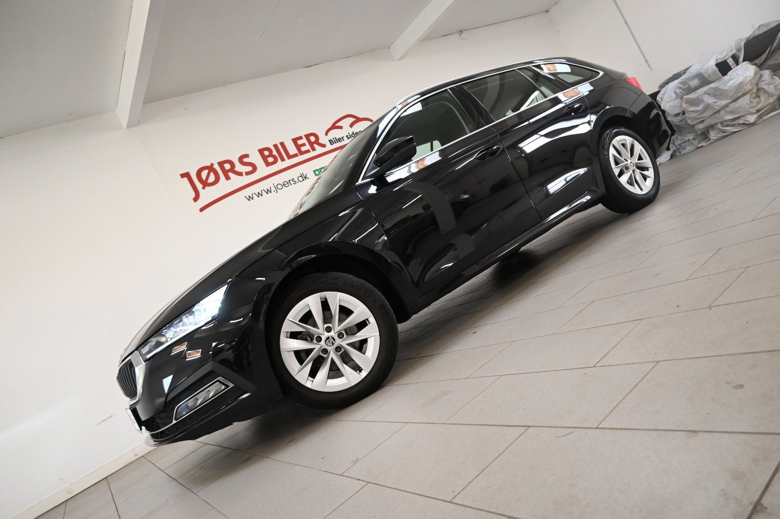 Sort Skoda Octavia fra 2022