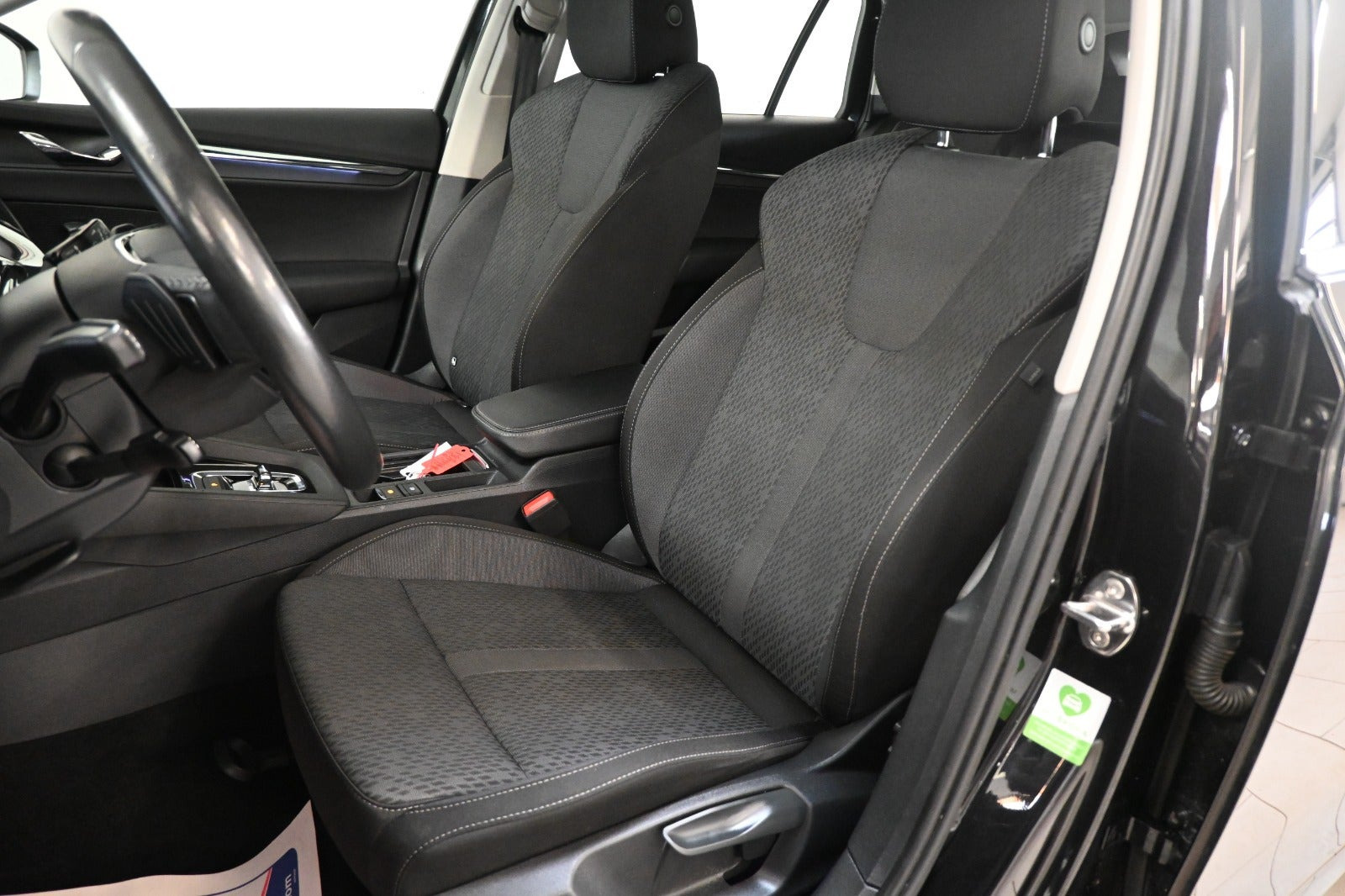 Sort Skoda Octavia fra 2022