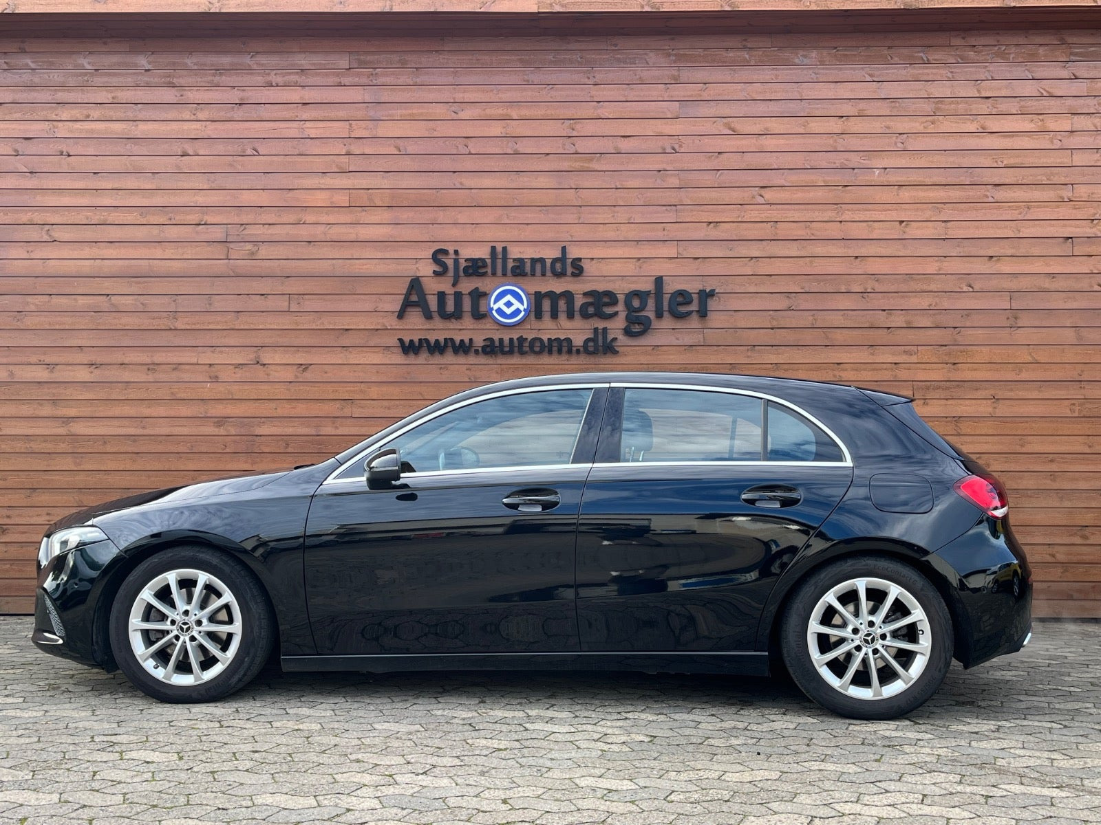 Sort Mercedes A200 fra 2018