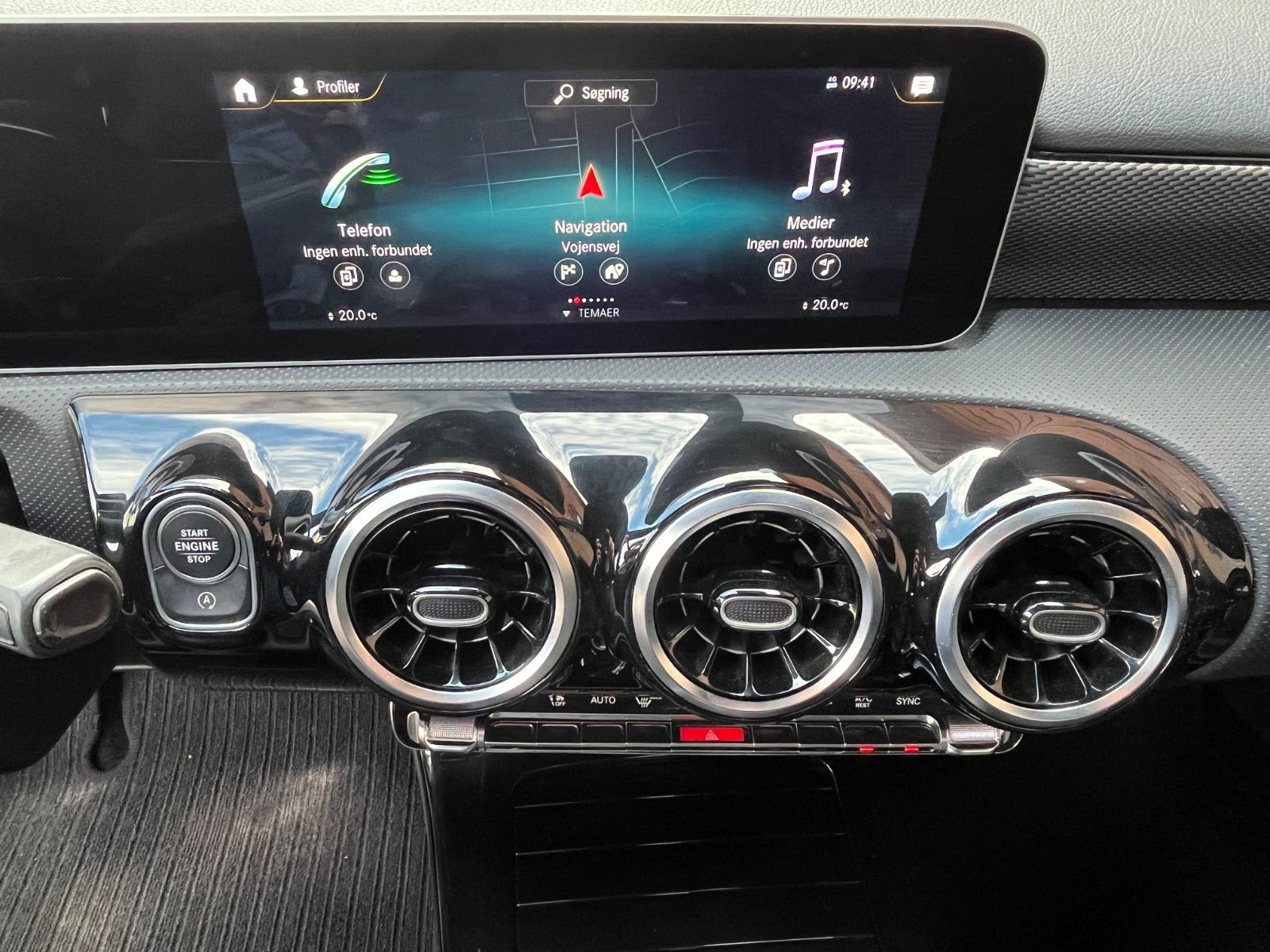 Sort Mercedes A200 fra 2018