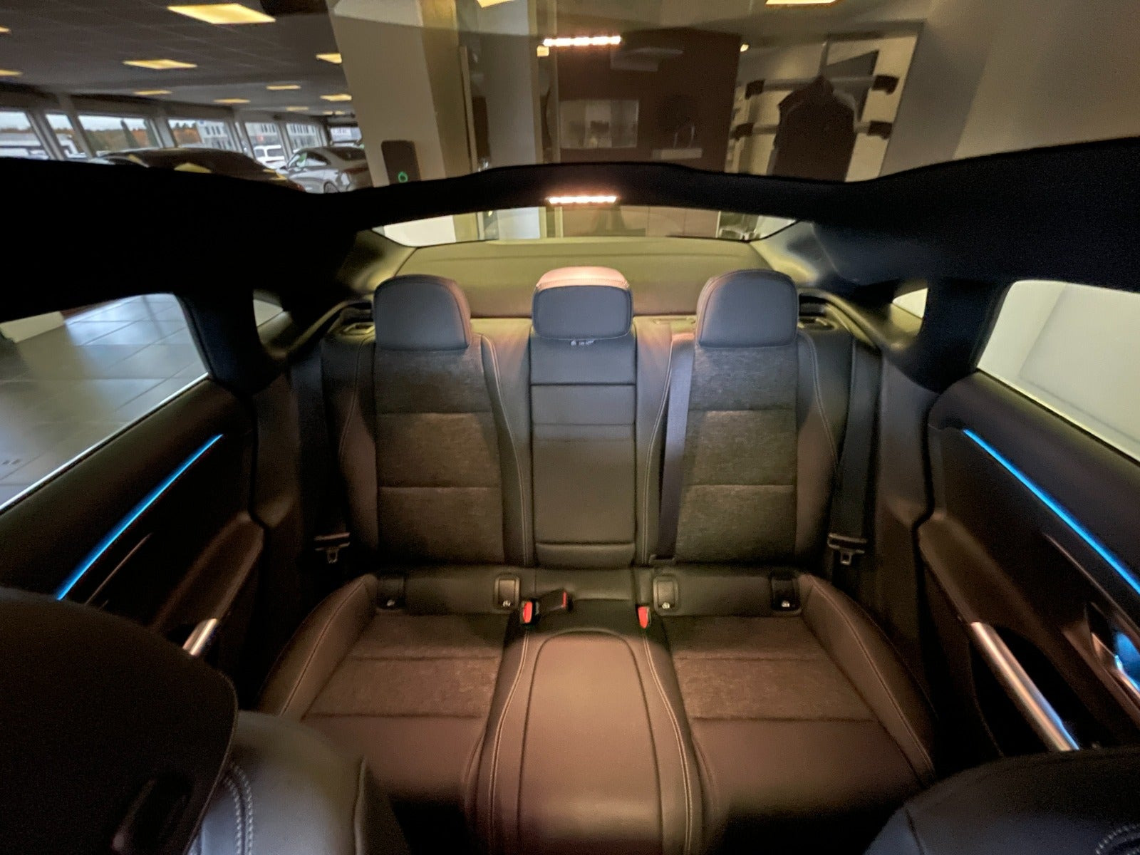 Hvid Mercedes CLA250+ fra 2025