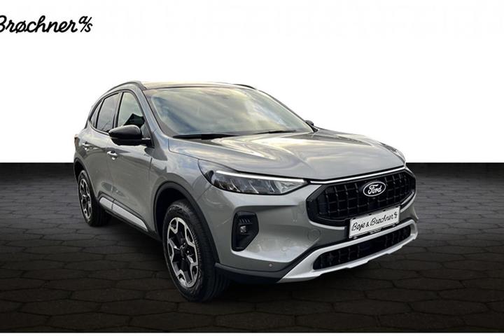 Sølv Ford Kuga fra 2025