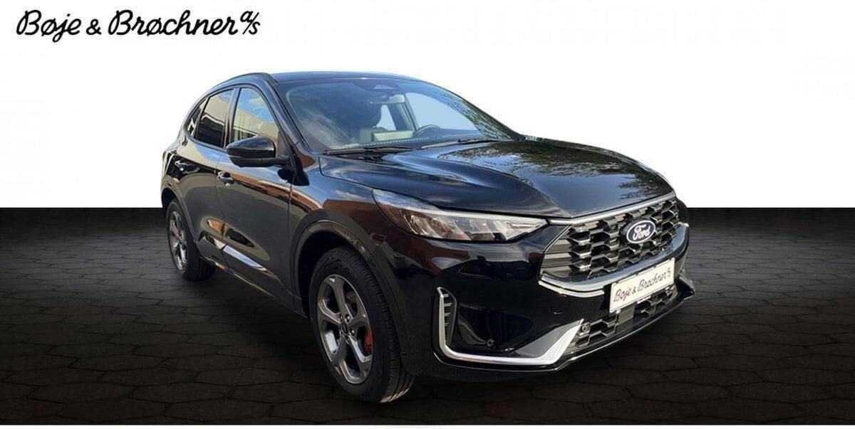 Sort Ford Kuga fra 2025