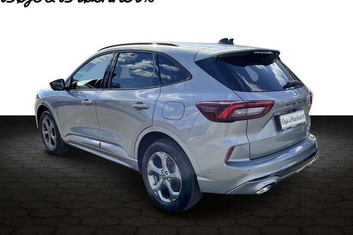 Sølv Ford Kuga fra 2025