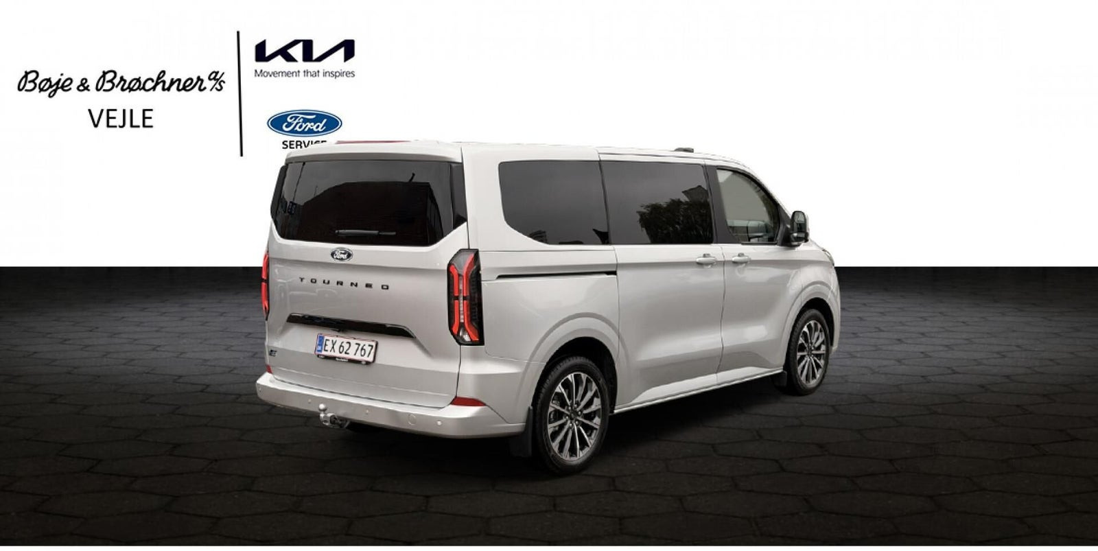 Sølv Ford E-Tourneo Custom 340 L1 fra 2027