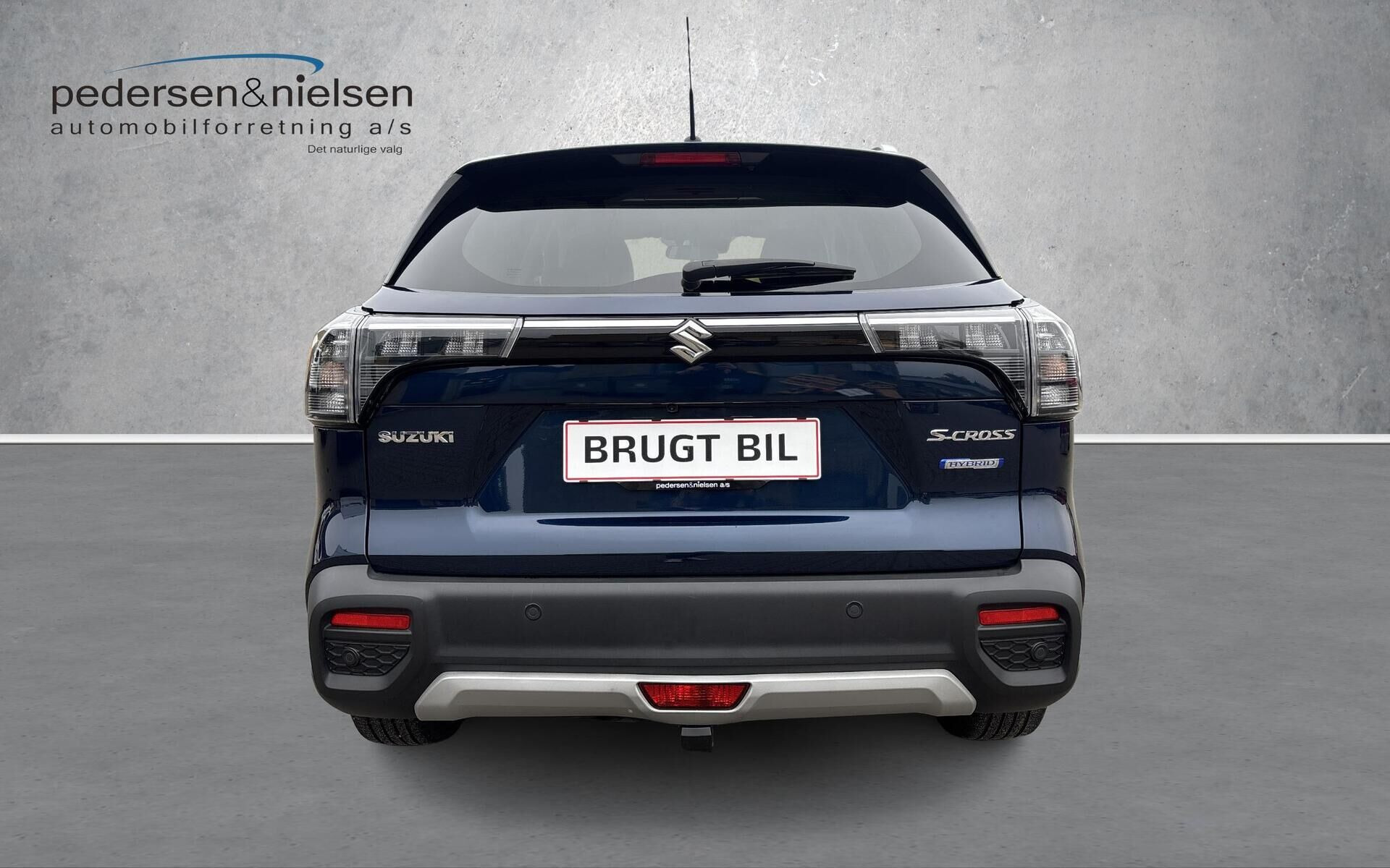 Blå Suzuki S-Cross fra 2023