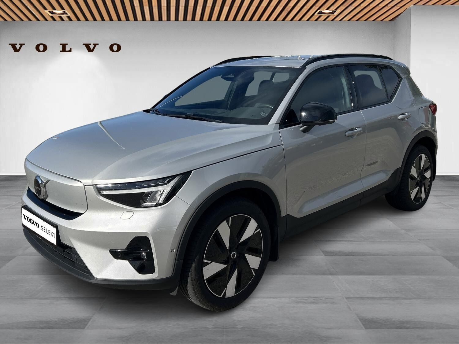 Volvo XC40 Recharge Extended Range Ultimate 252HK 5d Aut.