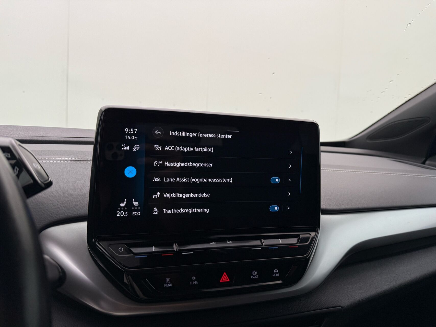 Blå VW ID.4 fra 2023