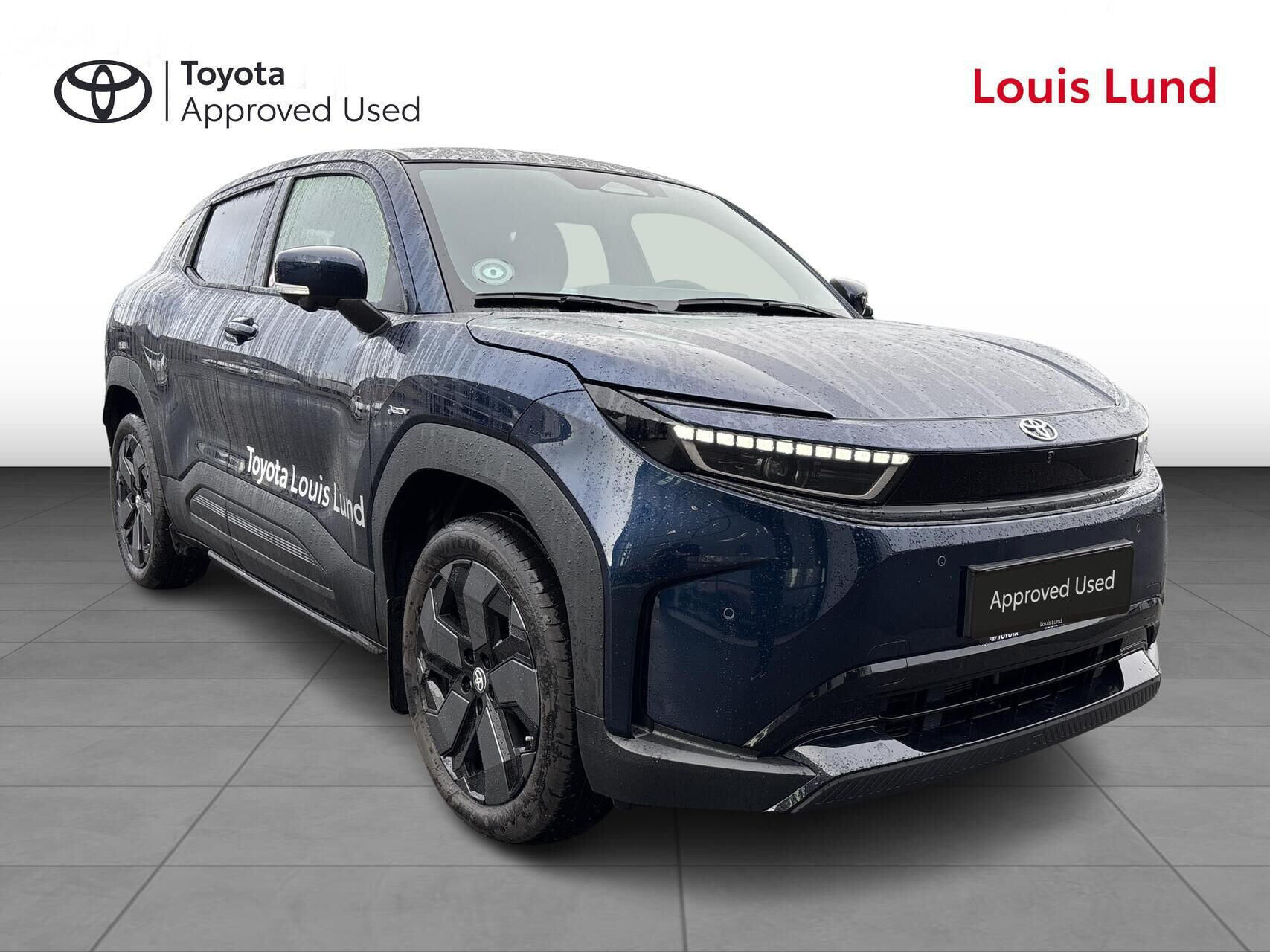 Blå Toyota Urban Cruiser fra 2026