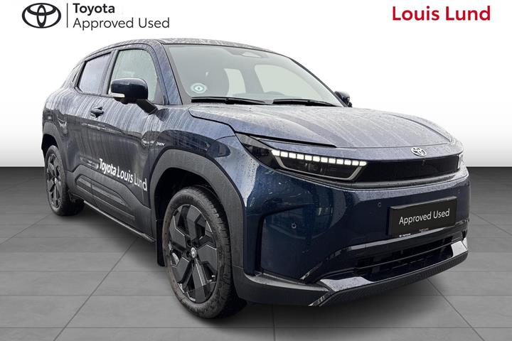 Blå Toyota Urban Cruiser fra 2026